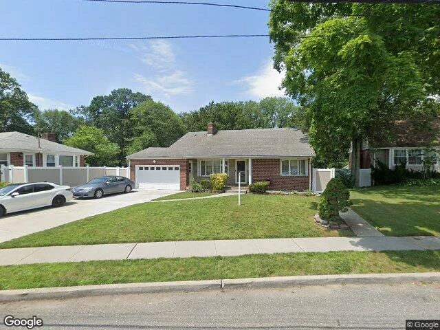 House image located at Roosevelt, NY 11575