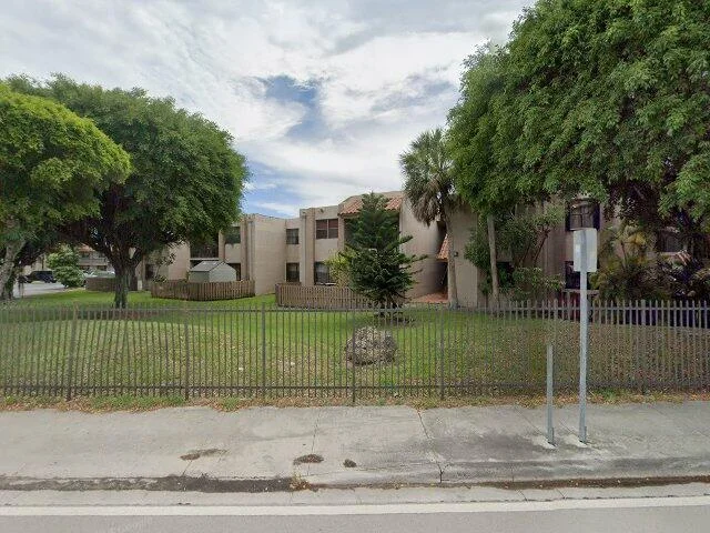 House image located at Miami, FL 33172