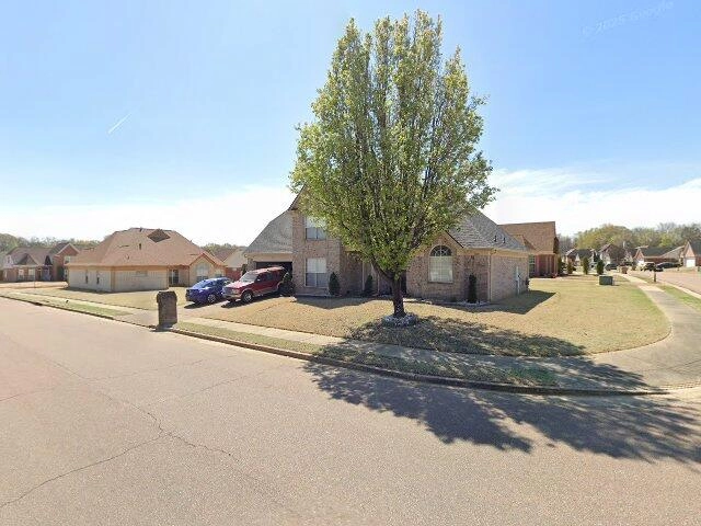 House image located at Memphis, TN 38125