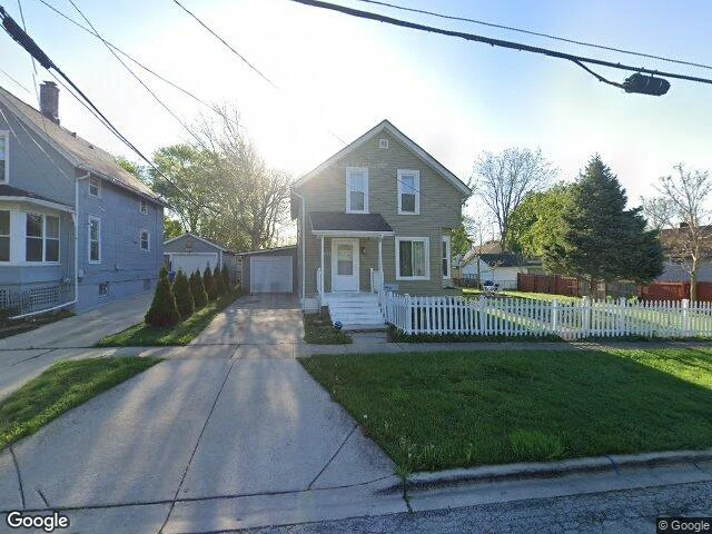 House image located at Aurora, IL 60505