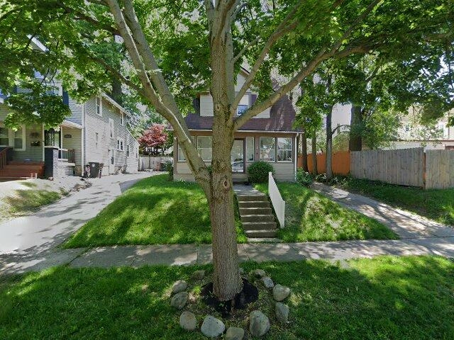House image located at Akron, OH 44301