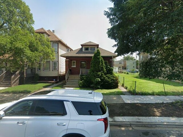 House image located at Chicago, IL 60620