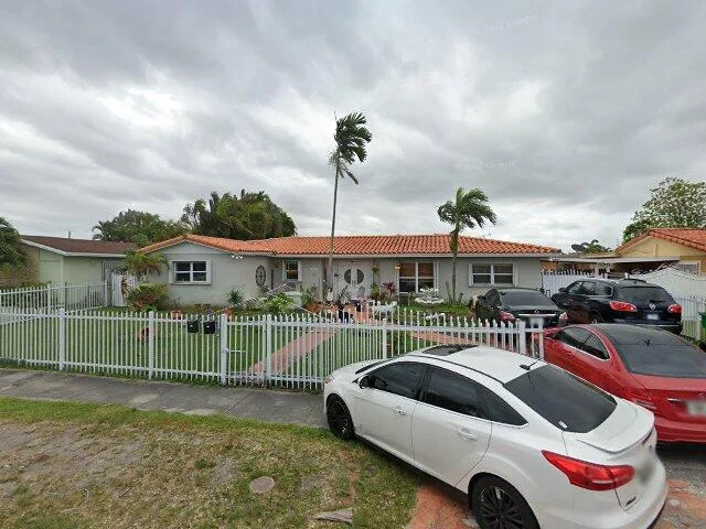 House image located at Miami, FL 33175