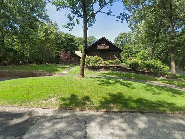 House image located at Suffern, NY 10901