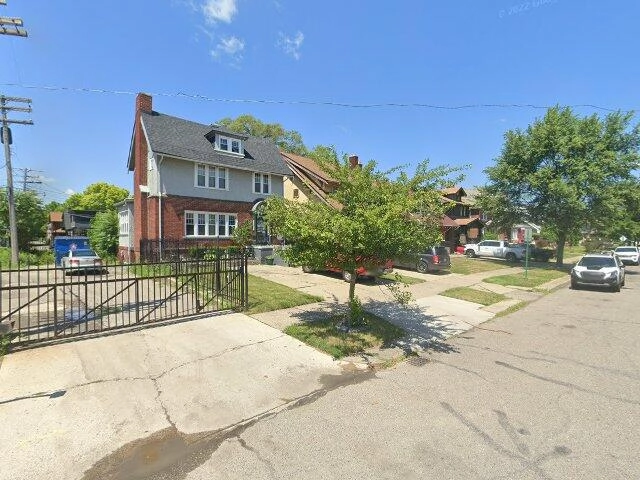 House image located at Detroit, MI 48206