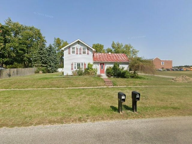 House image located at Pittsford, MI 49271