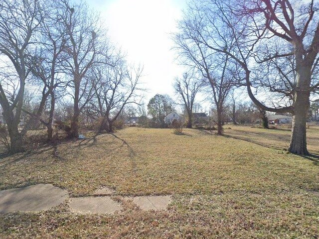 House image located at Sikeston, MO 63801