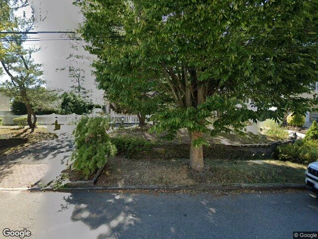 House image located at Lindenhurst, NY 11757