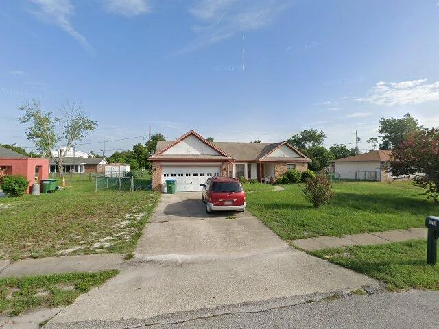 House image located at Deltona, FL 32725