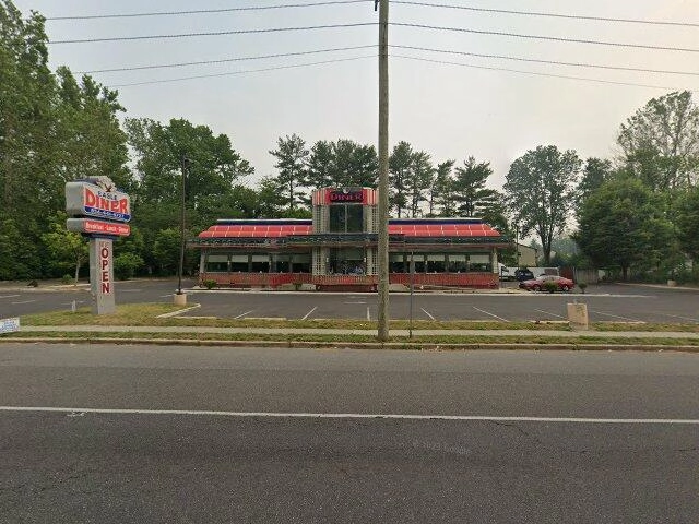 House image located at Clementon, NJ 08021