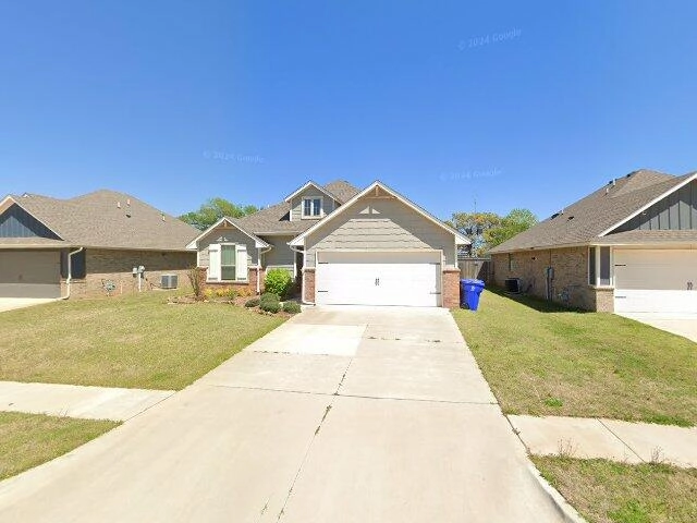 House image located at Norman, OK 73072