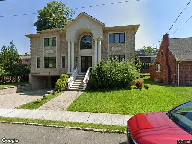 House image located at Fort Lee, NJ 07024