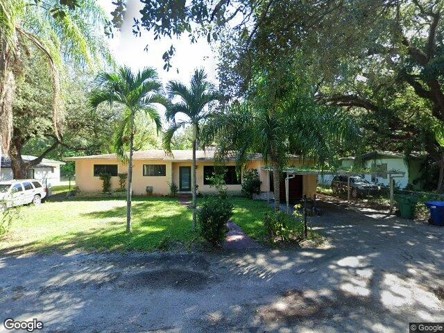 House image located at Miami, FL 33162