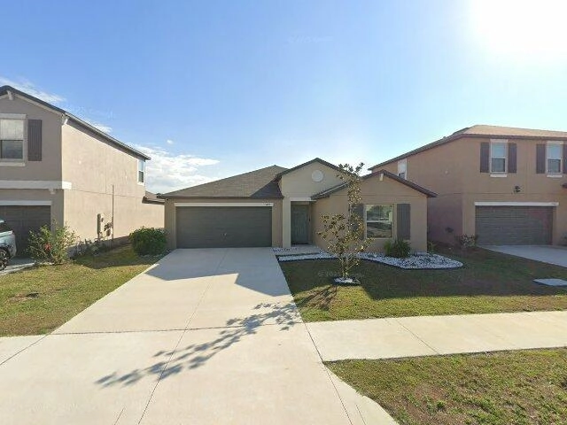 House image located at Wimauma, FL 33598