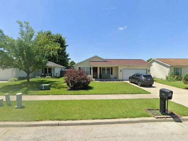 House image located at South Bend, IN 46613