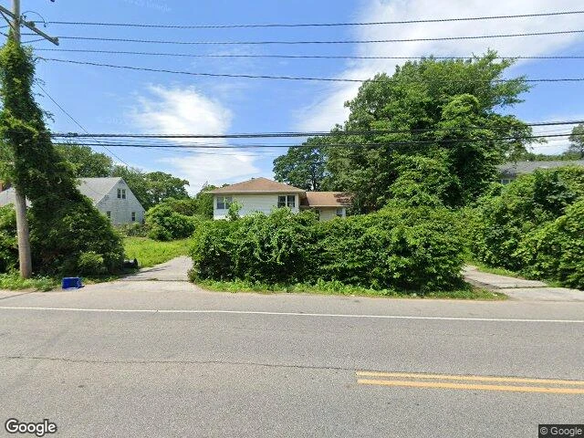 House image located at Roosevelt, NY 11575