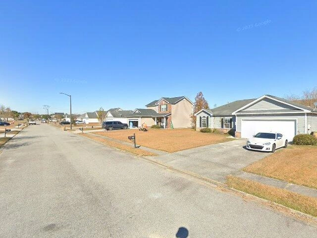 House image located at Deatsville, AL 36022