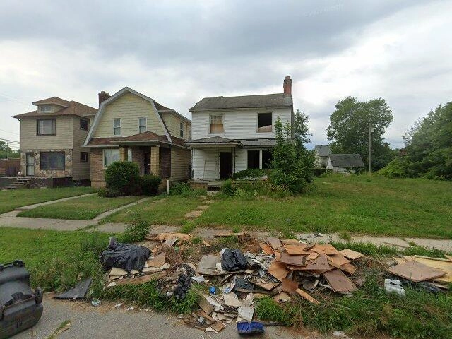House image located at Detroit, MI 48206