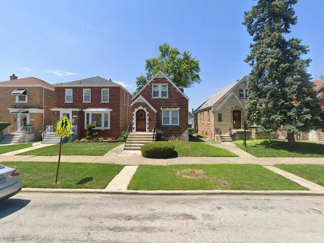 House image located at Chicago, IL 60620