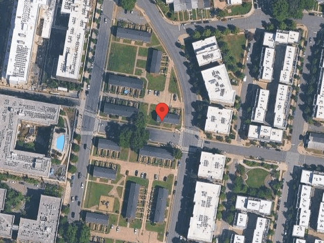 House image located at Savannah, GA 31401