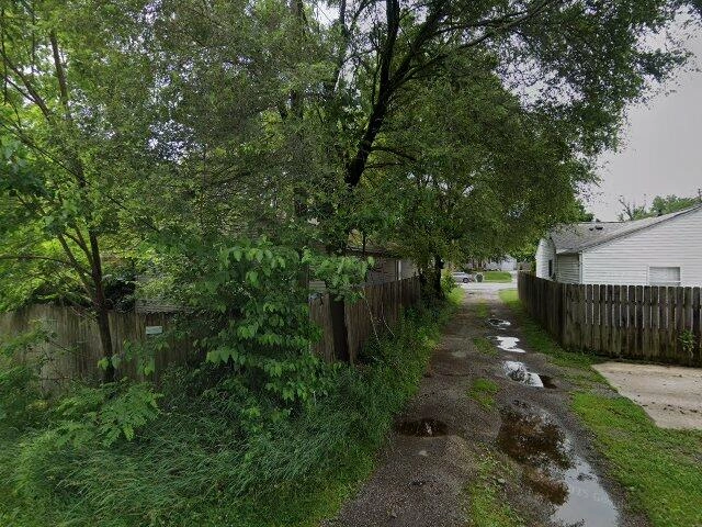 House image located at South Bend, IN 46613