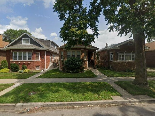 House image located at Chicago, IL 60617