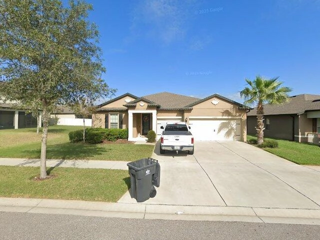 House image located at Valrico, FL 33594