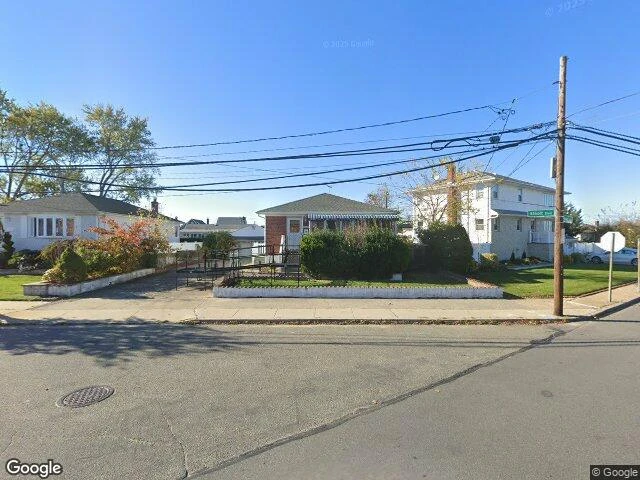 House image located at Oceanside, NY 11572