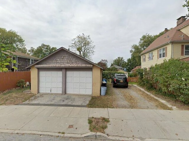 House image located at Danielson, CT 06239