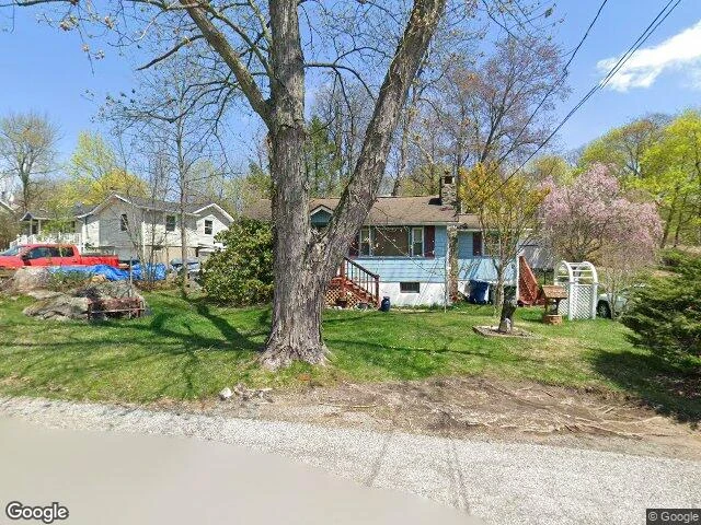 House image located at Highland Lakes, NJ 07422