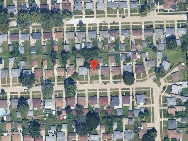 House image located at Warren, MI 48093