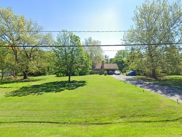 House image located at Flint, MI 48532