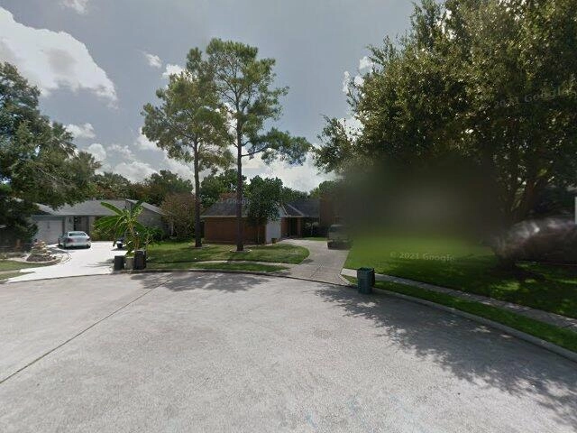 House image located at League City, TX 77573