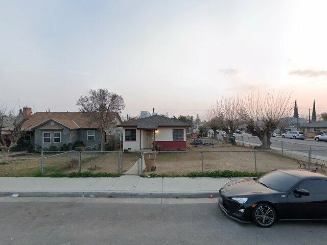 House image located at Louisville, KY 40206