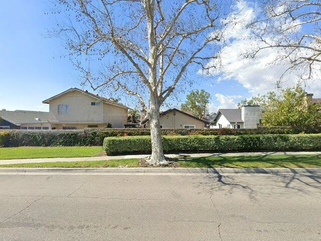 House image located at Fontana, CA 92336