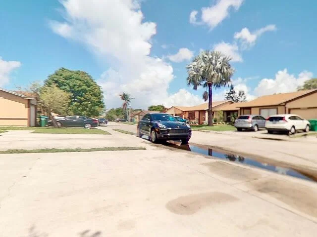 House image located at Hollywood, FL 33025