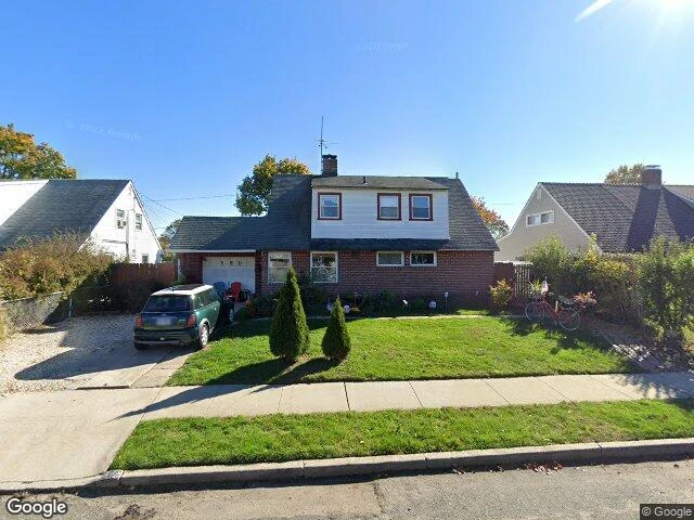 House image located at Levittown, NY 11756