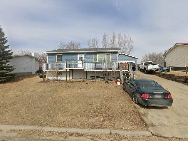 House image located at Mandan, ND 58554