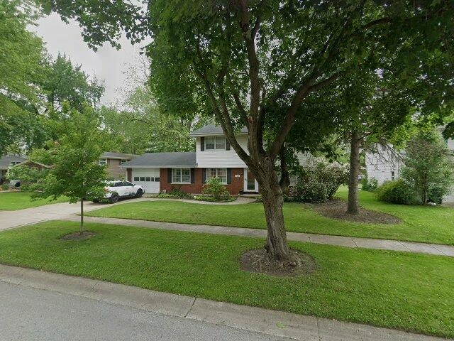 House image located at Oswego, IL 60543