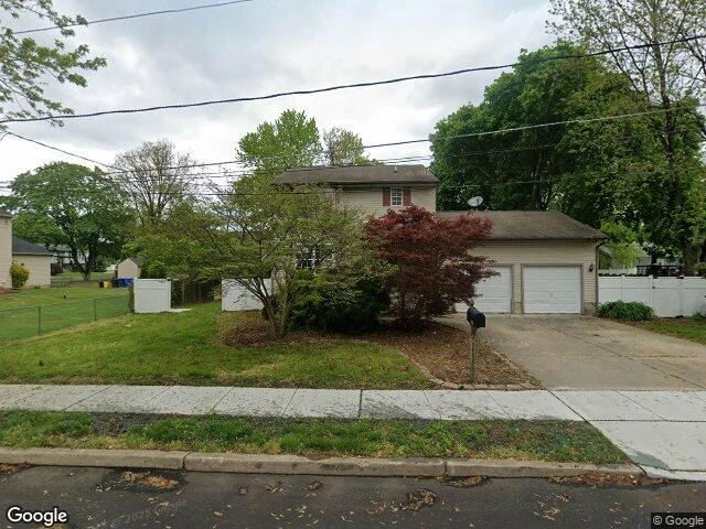 House image located at Florence, NJ 08518