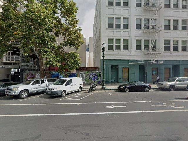 House image located at Oakland, CA 94612