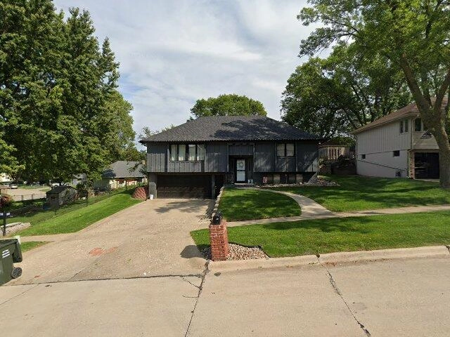 House image located at Sioux City, IA 51106