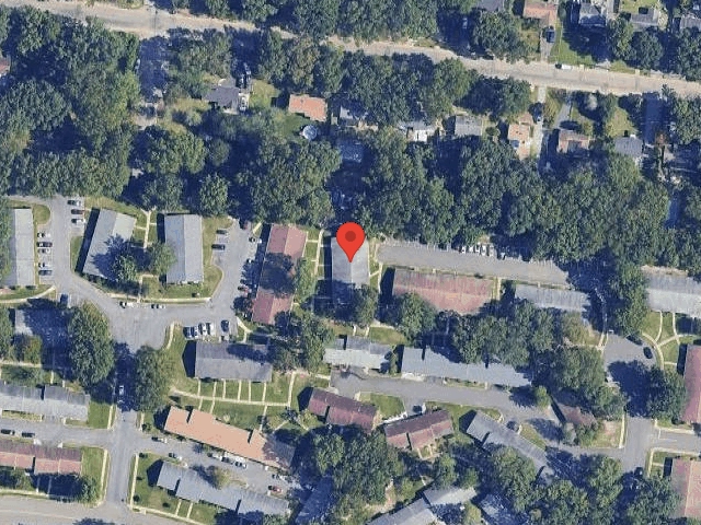 House image located at Lakewood, NJ 08701