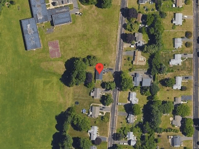 House image located at Mount Carmel, TN 37645