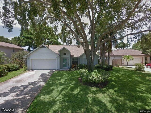 House image located at Saint Petersburg, FL 33712