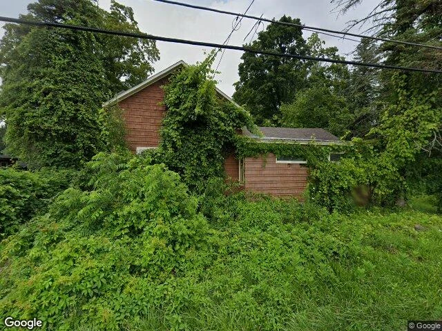 House image located at East Syracuse, NY 13057