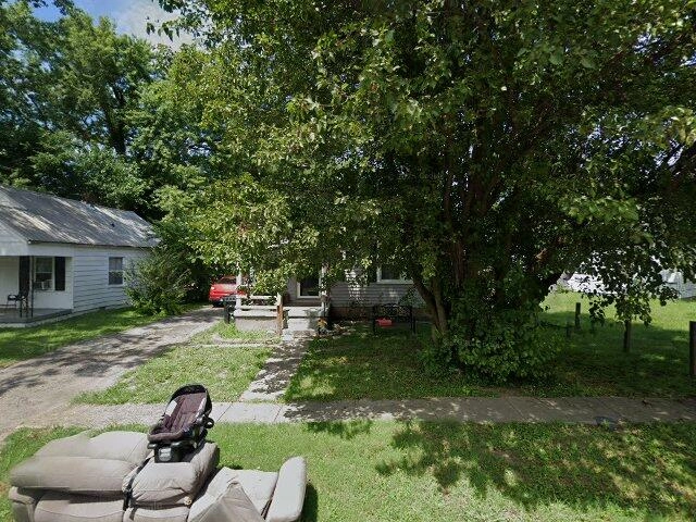 House image located at Louisville, KY 40215