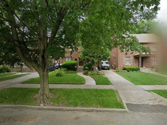 House image located at Detroit, MI 48227