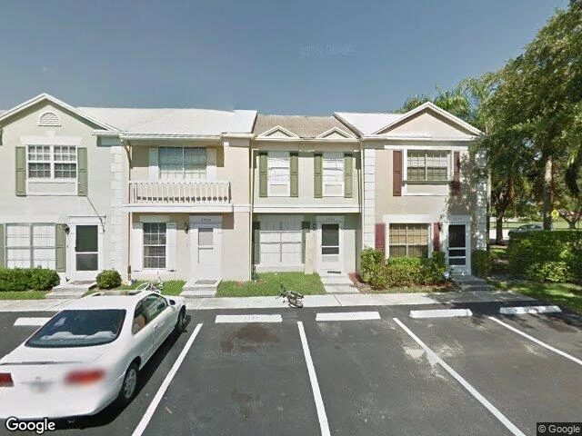 House image located at Hollywood, FL 33026