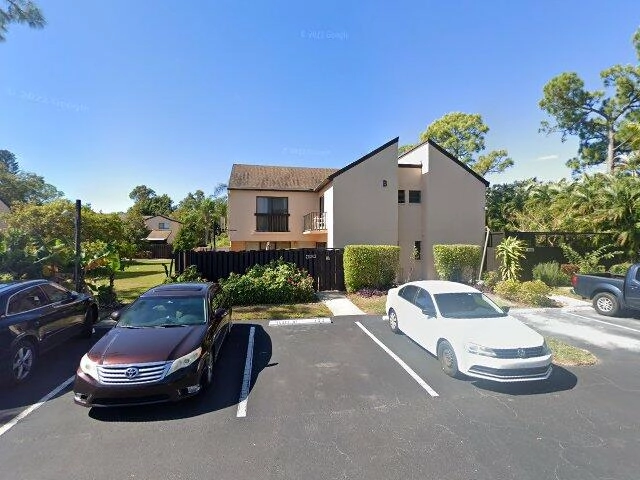 House image located at Fort Myers, FL 33907